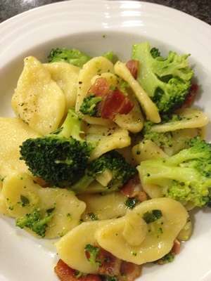 Orecchiette mit Broccoli