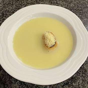 Aïgo bouïdo – «gekochtes Wasser-Suppe