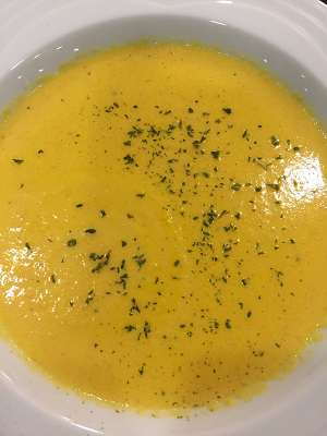 Rüebli-Ingwer-Suppe