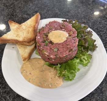 Rindstatar mit Tatarsauce