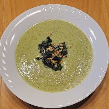 Petersilienwurzel-Cremesuppe